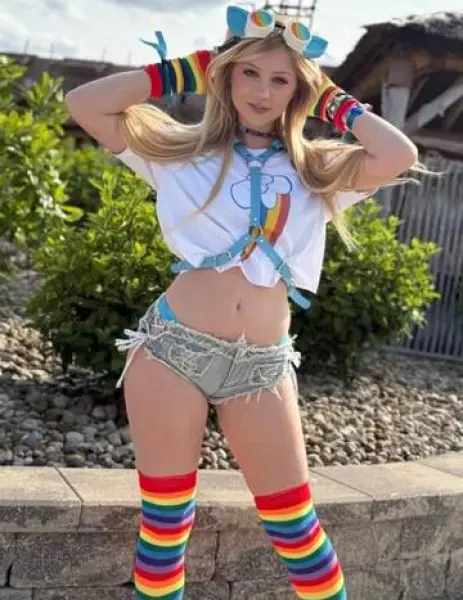 KADIKÖY Escort BERRAK - Gerçek Fotoğraflı Doğrulanmış Profil KADIKÖY VIP Escort BERRAK - Doğrulanmış Model